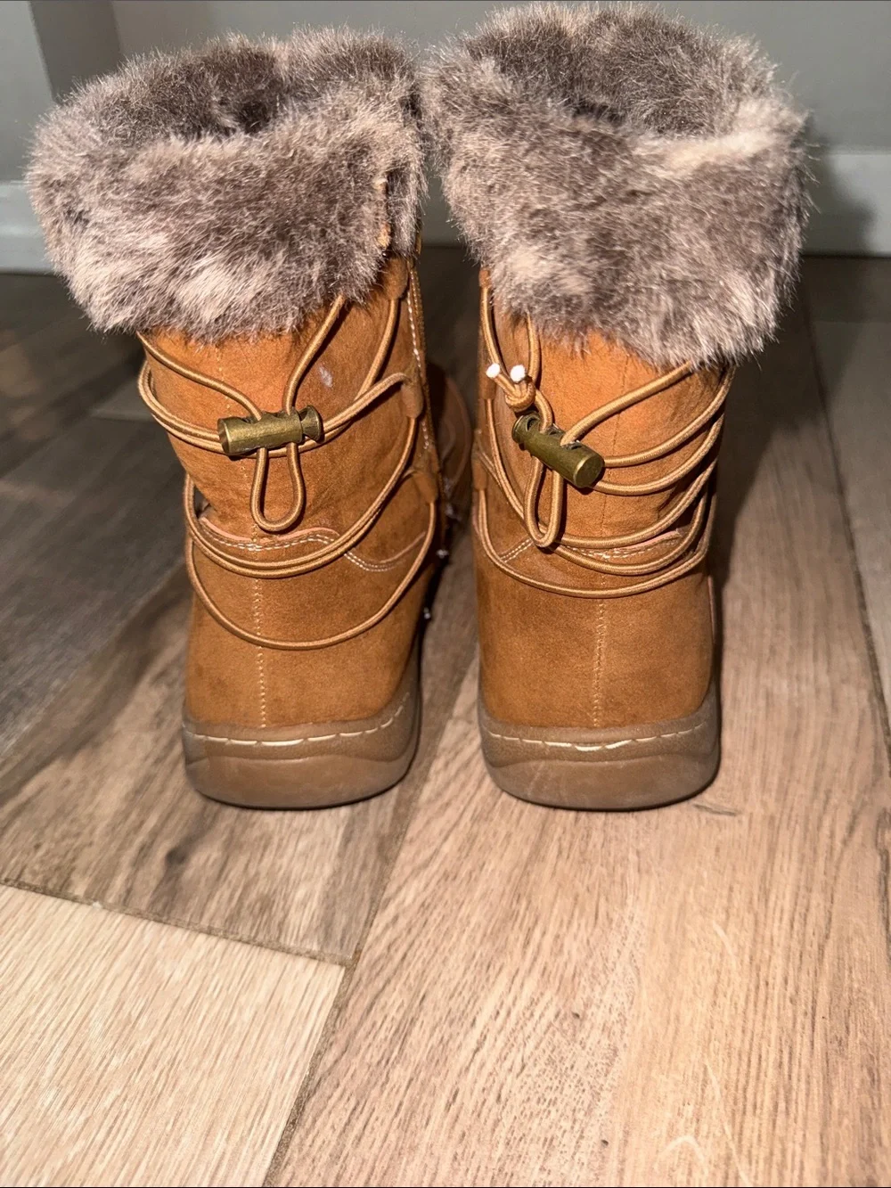 Women's Faux-Fur Trim Winter Ankle Boots - Brown Suede Comfort 9